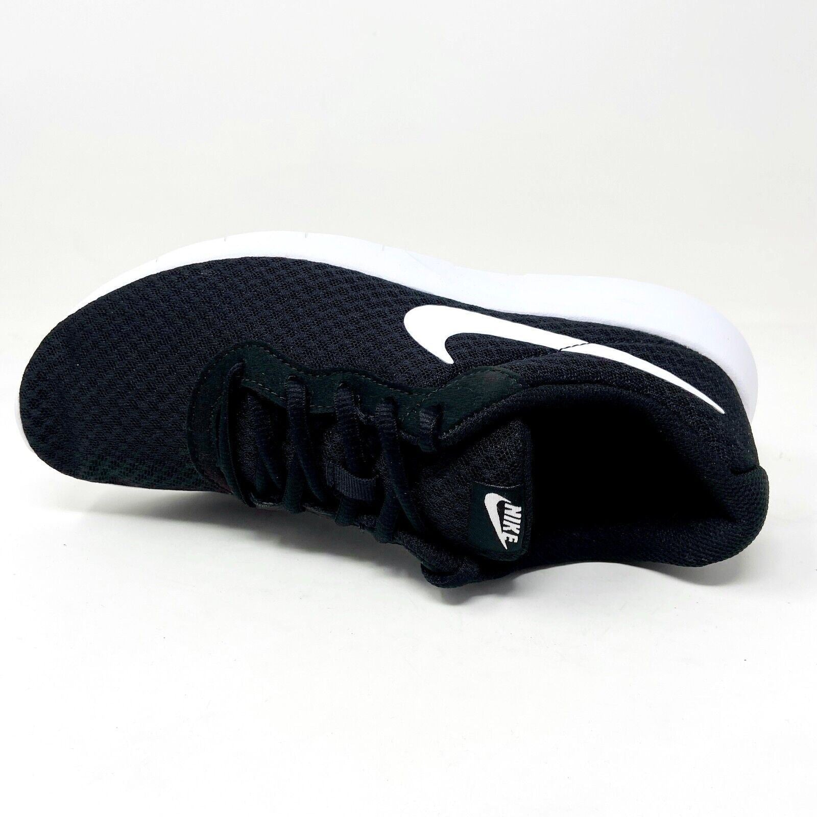 Nike Tanjun Black White GS Grade School Kids Running Shoes 818381 011